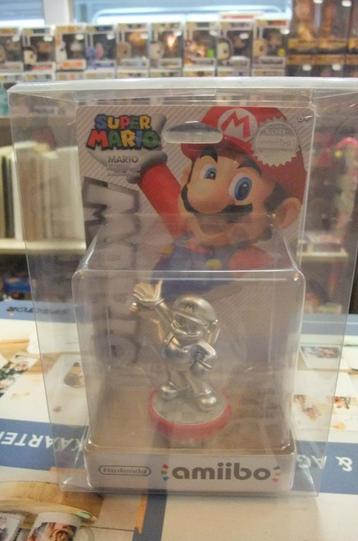 amiibo mario silver & mario gold(jpn) beschikbaar voor biedingen