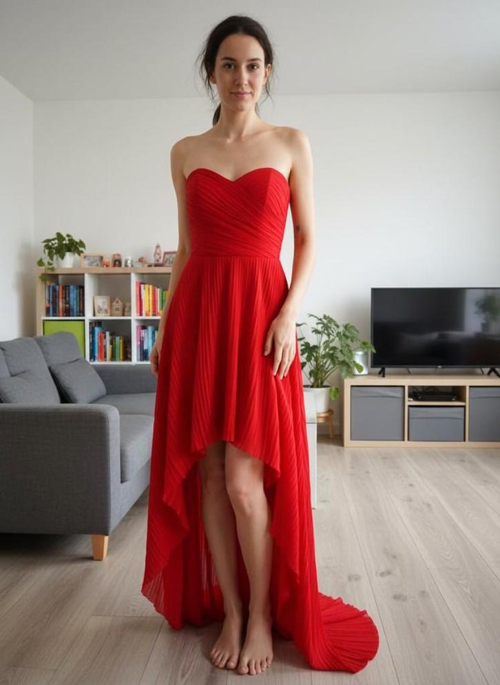 Robe GUESS - New, Vêtements | Femmes, Robes, Neuf, Taille 42/44 (L), Rouge, Sous le genou, Enlèvement ou Envoi