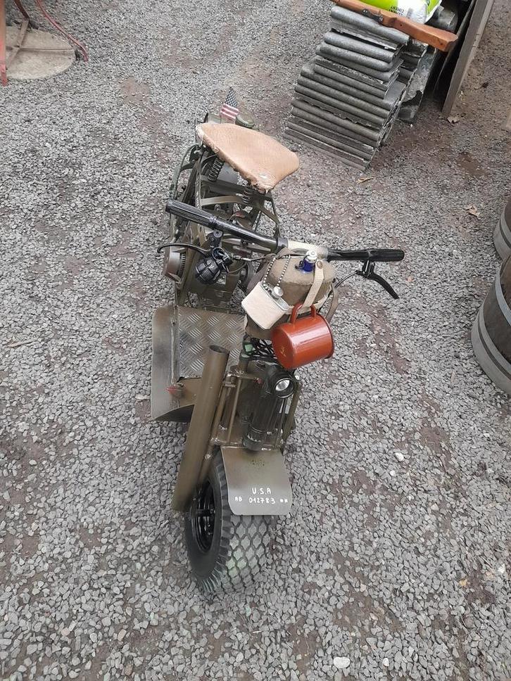 Cushman 53 Airborne scooter 1944 (REPLICA), Verzamelen, Militaria | Algemeen, Landmacht, Overige typen, Ophalen