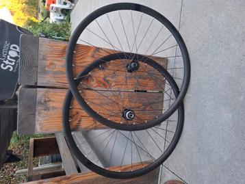 Nieuwe! Standaard orbea orca m30i velgen aluminium tubeless, Vélos & Vélomoteurs, Enlèvement ou Envoi, Neuf