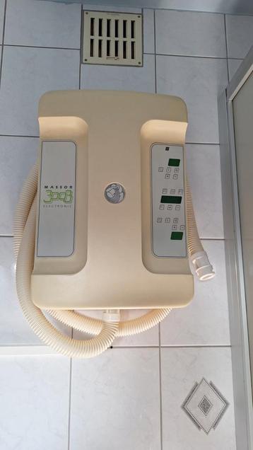 Massor bruisbad model 3003. beschikbaar voor biedingen
