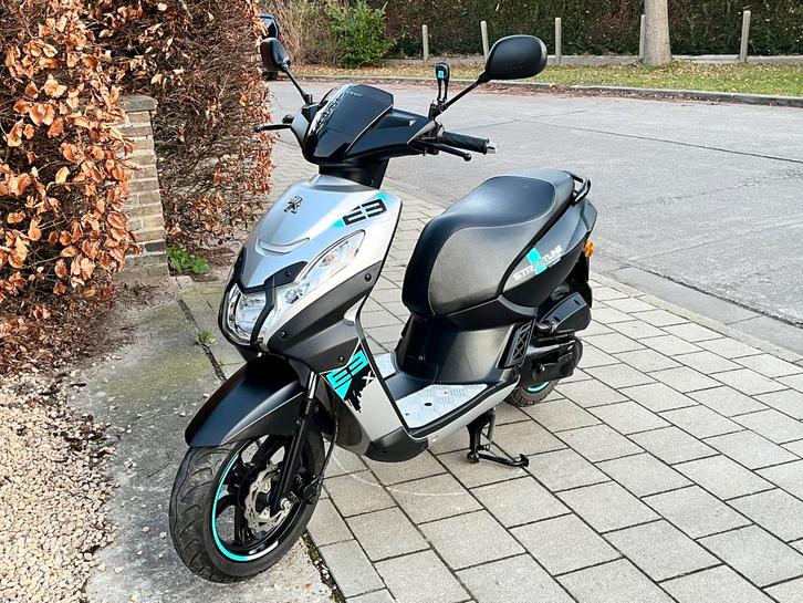 Peugeot Kisbee Streetzone 2023 klasse A 25km, Fietsen en Brommers, Scooters | Peugeot, Gebruikt, Overige modellen, Klasse A (25 km/u)