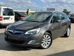 Opel Astra Sports Tourer 1.7L Diesel, Auto's, Euro 5, Zwart, Parkeersensor, https://public.car-pass.be/vhr/081cd7d7-b7b7-450f-8842-fd25976f68a3