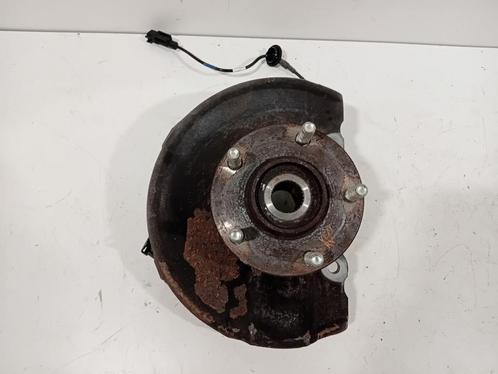 WIELNAAF RECHTS VOOR Mitsubishi ASX (01-2010/03-2023), Auto-onderdelen, Remmen en Aandrijving, Mitsubishi, Gebruikt