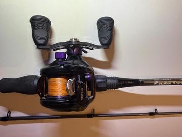 Sportex verticaal hengel met daiwa viento reel beschikbaar voor biedingen