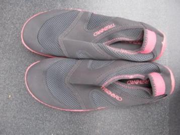 waterschoenen Tribord. beschikbaar voor biedingen