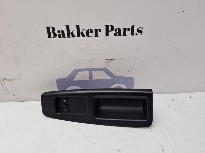 Commutateur vitre électrique d'un Volkswagen Polo, Autos : Pièces & Accessoires, Tableau de bord & Interrupteurs, Volkswagen, Utilisé