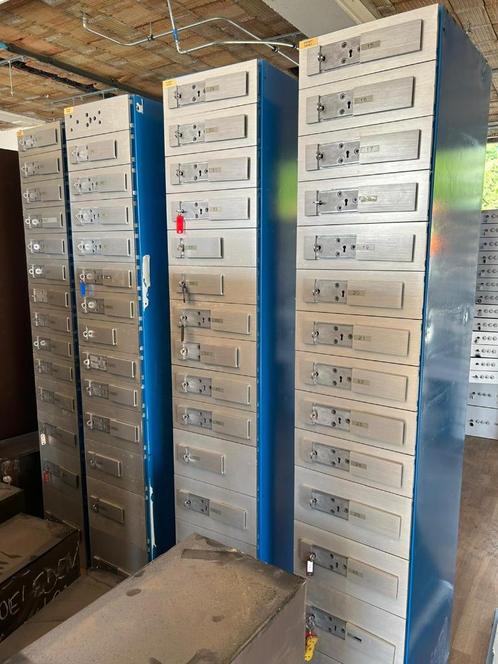 Bankkluis - wapenkluis - safe - lockerkluis., Diversen, Overige Diversen, Zo goed als nieuw, Ophalen