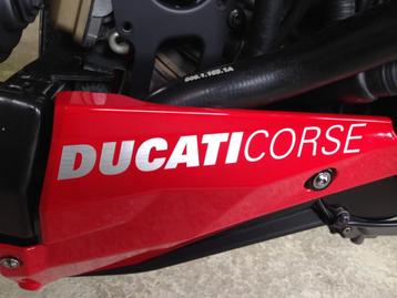 DUCATI corse echte alu look stickers, Motoren, Ophalen of Verzenden