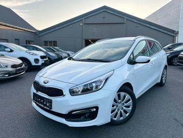 Kia Ceed 1.4i | Camera | Cruise | Gps | Carplay | Airco | beschikbaar voor biedingen