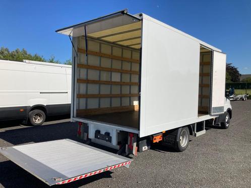 Iveco Daily dubbellucht airco versterkte vering 3500kg sleep, Auto's, Bestelwagens en Lichte vracht, Bedrijf, Te koop, ABS, Achteruitrijcamera