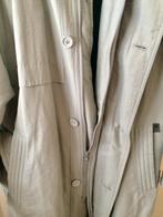Trenchcoat, Ophalen, Zo goed als nieuw