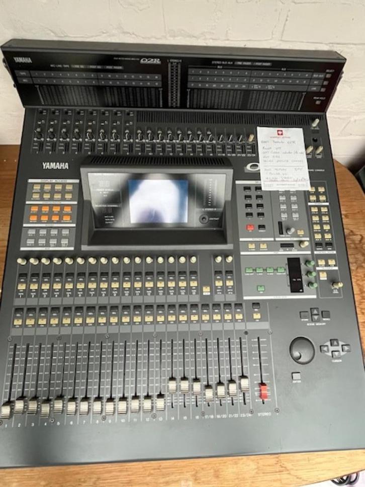 SET Audio voor studio of repetitieruimte, Musique & Instruments, Tables de mixage, Utilisé, 10 à 20 canaux, Entrée micro, Enlèvement