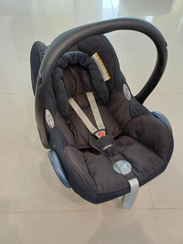 Maxi-Cosi Cabriofix beschikbaar voor biedingen