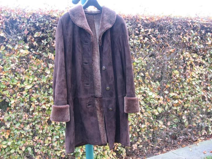 jas mouton retourné - omgekeerd lam/schaap, Kleding | Dames, Jassen | Winter, Zo goed als nieuw, Maat 38/40 (M), Bruin, Ophalen of Verzenden