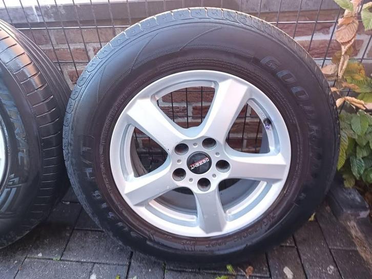 215 70 R16 100H 6.5Jx16 5x114.3 zomerbanden en velgen, Auto-onderdelen, Banden en Velgen, Band(en), Zomerbanden, 16 inch, 215 mm
