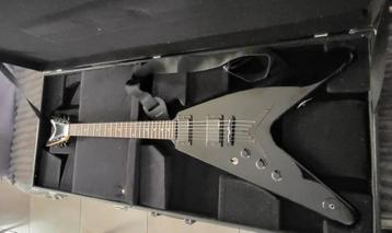 Dean linkshandige VXL + FLYCASE GATOR gitaar beschikbaar voor biedingen