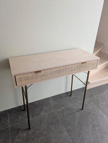 Tafeltje van Maison Du Monde beschikbaar voor biedingen