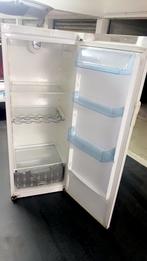 Grand frigo electrolux en parfaite état de refroidissement, Comme neuf