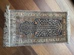 zijden tapijtje 110 x 62 cm, Ophalen