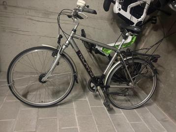 Herenfiets Tourano. (zo goed als nieuw) beschikbaar voor biedingen