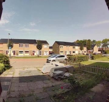 Stratenmaker gezocht voor +- 50 m2 tegels. beschikbaar voor biedingen