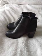 2 paires beaux talons, Ophalen, Pumps, Zwart, Zo goed als nieuw