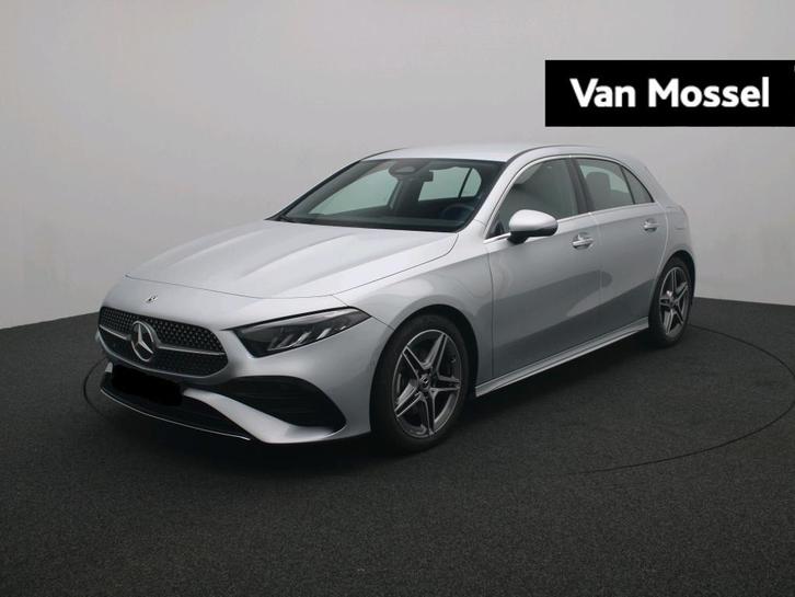 Mercedes-Benz A-Klasse 180 Star Edition + AMG LINE + CARPLAY, Auto's, Mercedes-Benz, Bedrijf, Te koop, A-Klasse, Bluetooth, Centrale vergrendeling
