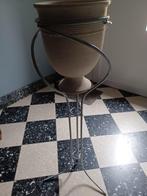Metalen bloempot staander, Ophalen, Overige materialen, Gebruikt, Rond