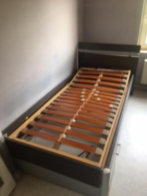 Eénpersoonsbed, Huis en Inrichting, Slaapkamer | Bedden, Gebruikt, Eenpersoons, 90 cm, 200 cm, Hout, Grijs, Ophalen