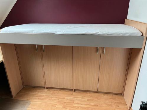 Halfhoogslaper - goede staat - gratis, Huis en Inrichting, Slaapkamer | Complete slaapkamers, Gebruikt, Eenpersoons, Ophalen