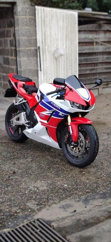 CBR600RR, Plus de 35 kW, Super Sport, Particulier, 4 cylindres