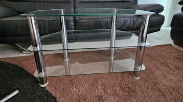Stijlvolle Glazen Tafel – Zo Goed Als Nieuw!  beschikbaar voor biedingen