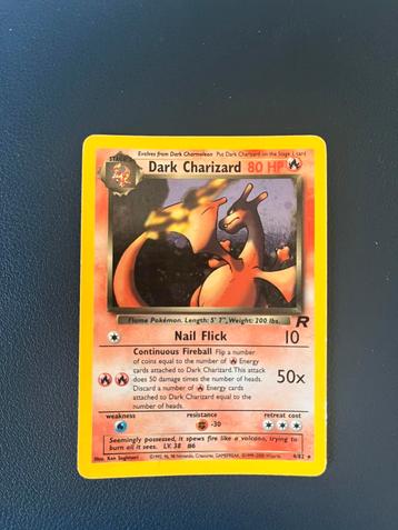 Datk charizard 4/82 - team rocket 1st edition, Enlèvement ou Envoi, Utilisé