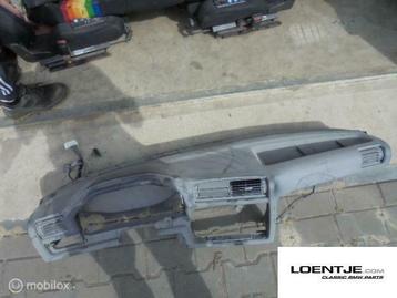 Dashboard BMW e30 325i 320i 318i 316i beschikbaar voor biedingen