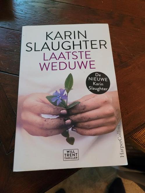 Karin Slaughter - Laatste weduwe, Boeken, Thrillers, Zo goed als nieuw, Ophalen of Verzenden