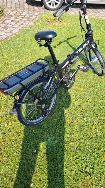 Electrische plooifiets, Fietsen en Brommers, Fietsen | Vouwfietsen, Ophalen, Zo goed als nieuw