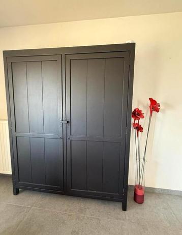Design buffetkast / dressoir beschikbaar voor biedingen
