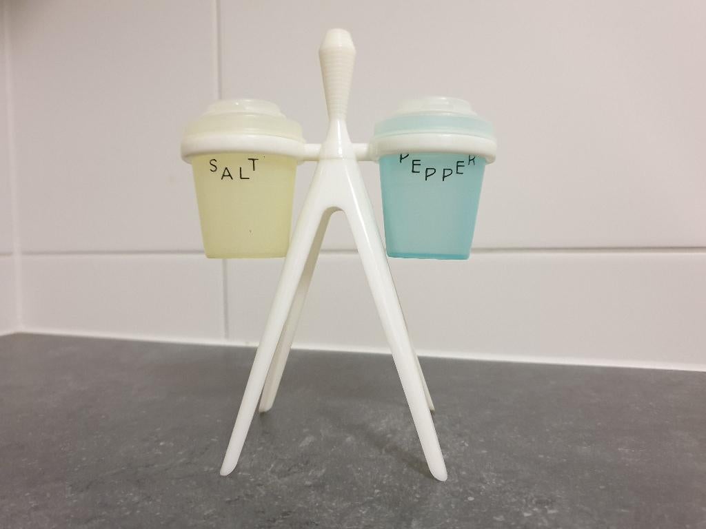 Tupperware: Salt & Pepper, Ophalen of Verzenden, Zo goed als nieuw