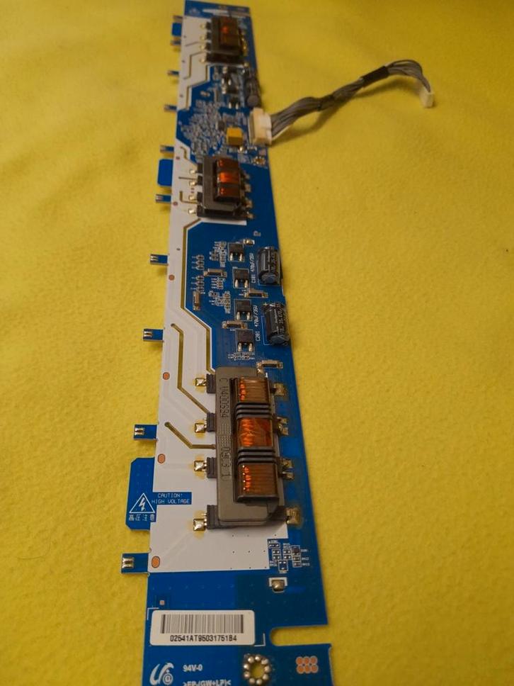 BACKLIGHT INVERTER voor Sony led TV, TV, Hi-fi & Vidéo, Accessoires de télévision, Comme neuf, Enlèvement ou Envoi