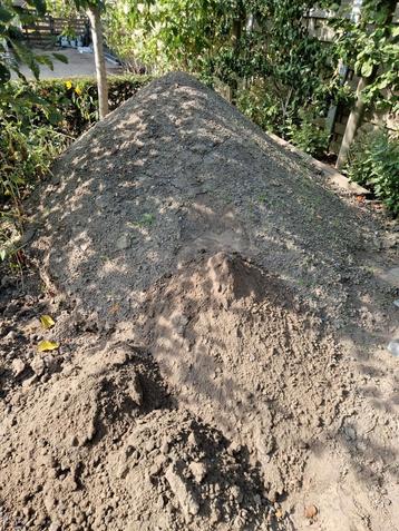 Tuinaarde beschikbaar voor biedingen