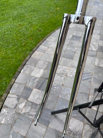 Eddy Merckx flat crown vork beschikbaar voor biedingen