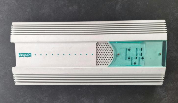 Infinity Kappa 202a 2-kanaals versterker, TV, Hi-fi & Vidéo, Amplificateurs & Ampli-syntoniseurs, Enlèvement ou Envoi