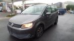 Volkswagen Touran 7 zitplaatsen Euro5,, Auto's, Voorwielaandrijving, Euro 5, Zwart, 4 cilinders