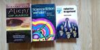 3 sciencefiction boeken over aliens enz., Boeken, Romans, Ophalen of Verzenden, Zo goed als nieuw