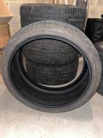 4 pneus ️ TOYO Snowprox 235/35/19, Band(en), 235 mm, Gebruikt, Winterbanden