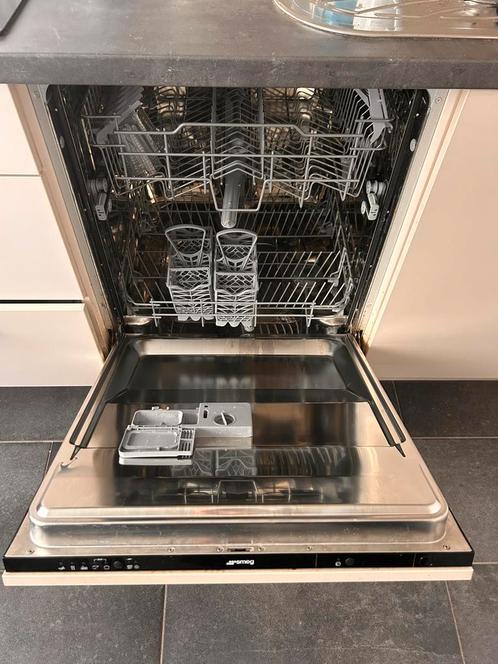 Dampkap Smeg, elektrisch fornuis Smeg en vaatwasser Smeg, Elektronische apparatuur, Vaatwasmachines, Gebruikt, Inbouw, 85 tot 90 cm