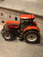 McCormick TTX 230 Siku tractor met chauffeur, Hobby en Vrije tijd, Modelauto's | 1:32, Ophalen of Verzenden, Zo goed als nieuw