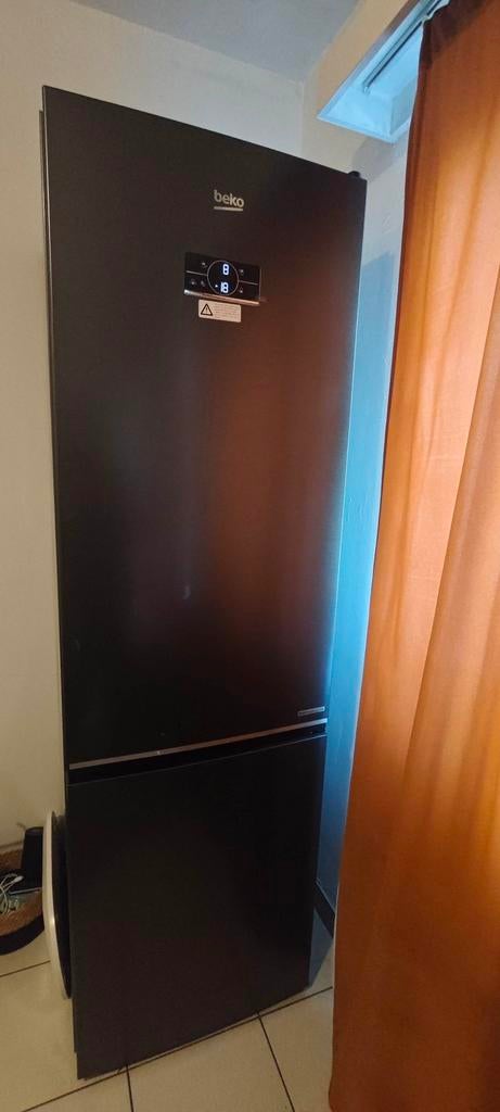 Koelkast nog met garantie, Elektronische apparatuur, Koelkasten en IJskasten, Ophalen, 200 liter of meer, 60 cm of meer, 160 cm of meer