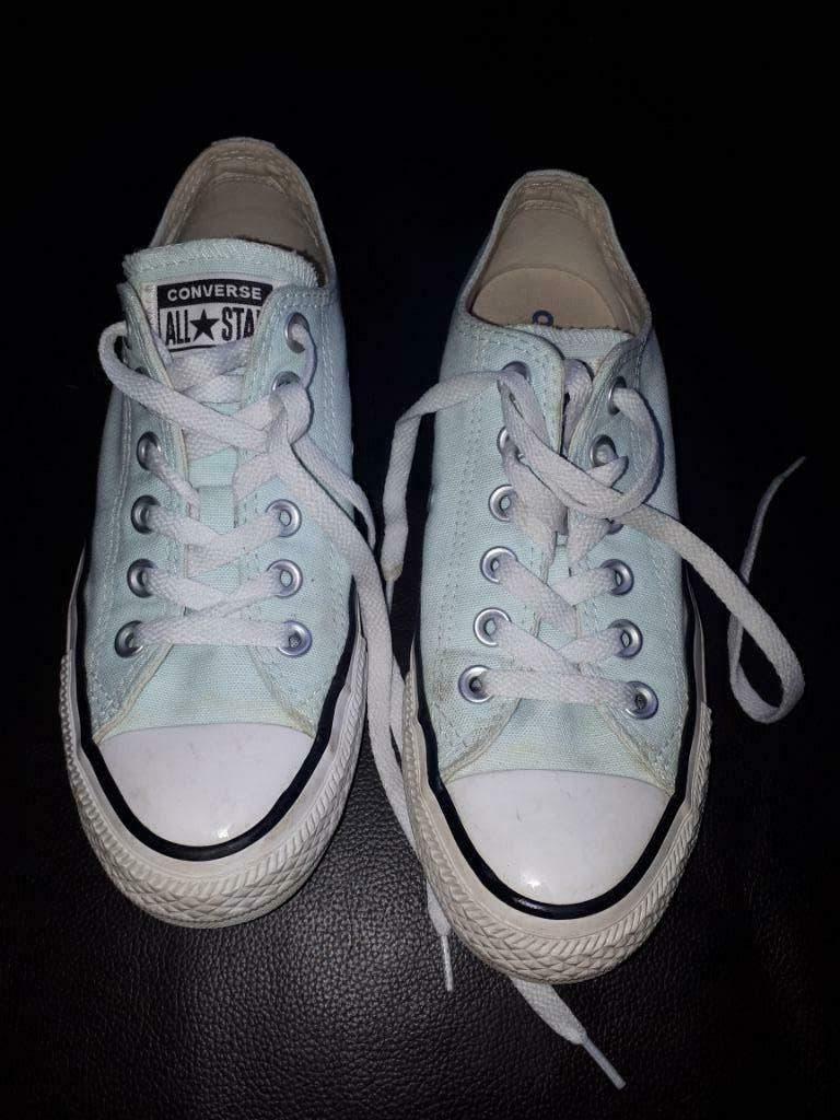 Converses d'occasion pointure 37, Enfants & Bébés, Vêtements enfant | Chaussures & Chaussettes, Enlèvement ou Envoi